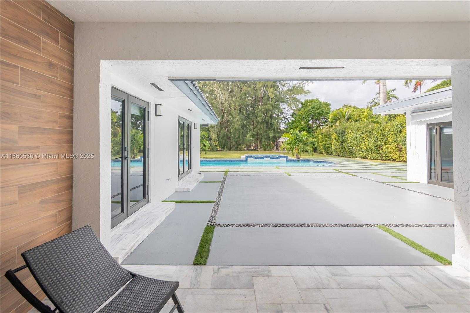Small Image of 3850 SOUTH WEST 130TH AVE, Miami Number 72