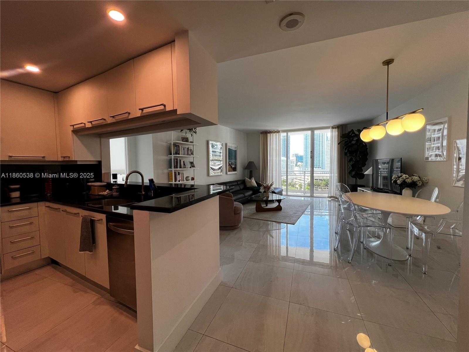 Small Image of 901 BRICKELL KEY BLVD #1509, Miami Number 6