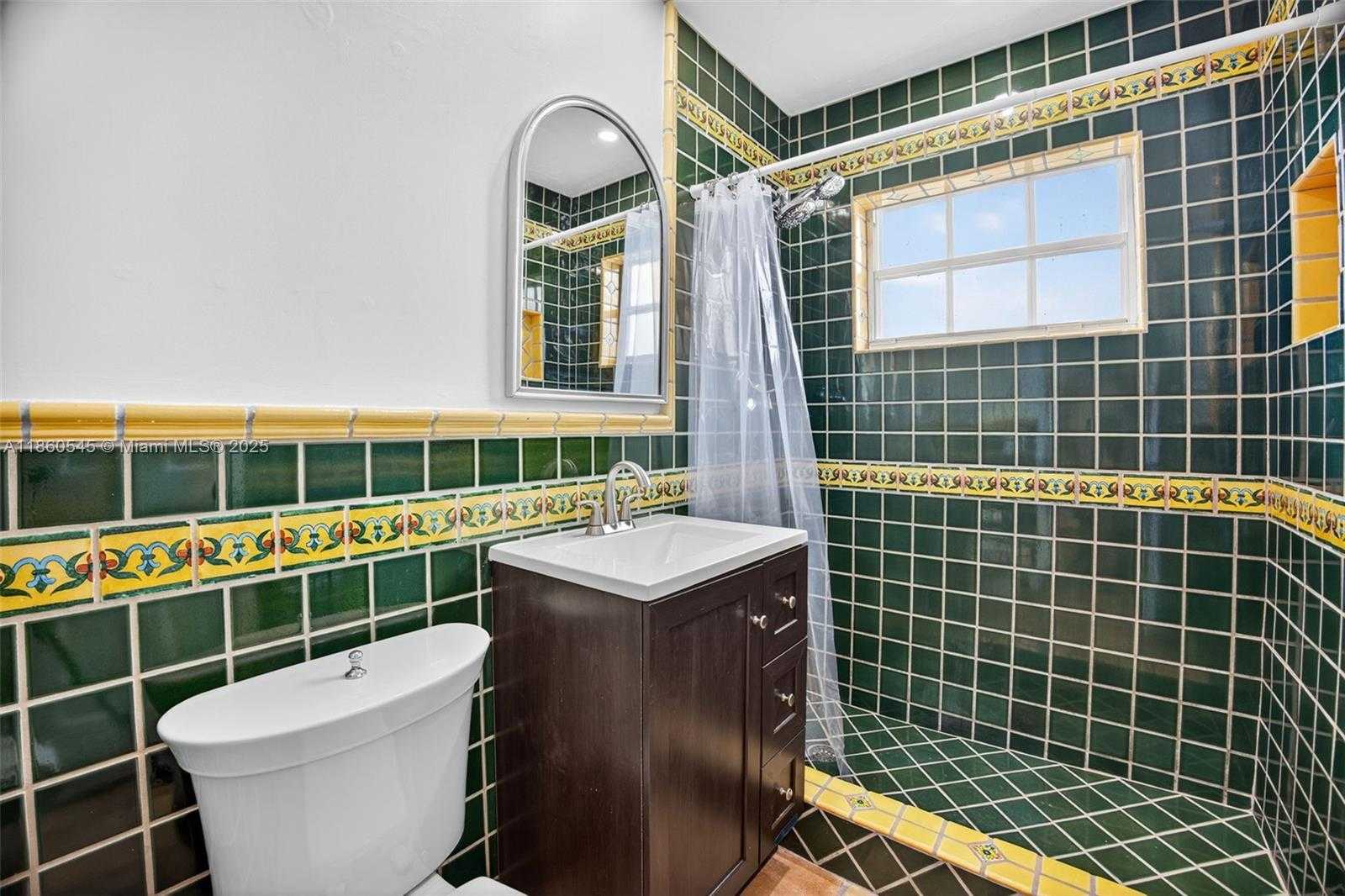 Small Image of 7941 SOUTH WEST 37TH TER, Miami Number 17