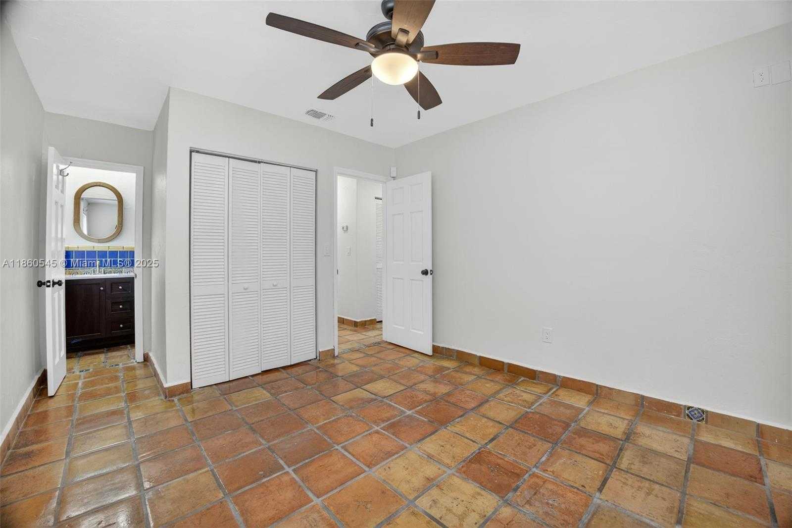 Small Image of 7941 SOUTH WEST 37TH TER, Miami Number 22