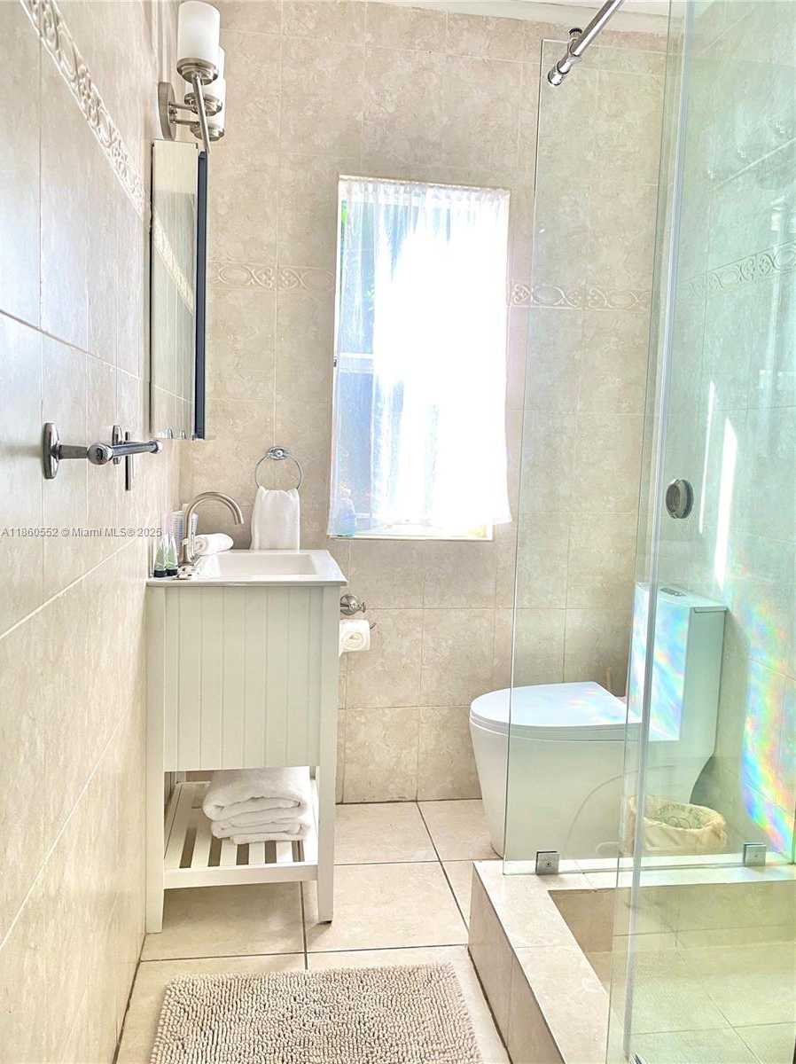 Small Image of 118 NORTH EAST 46TH ST #C, Miami Number 10