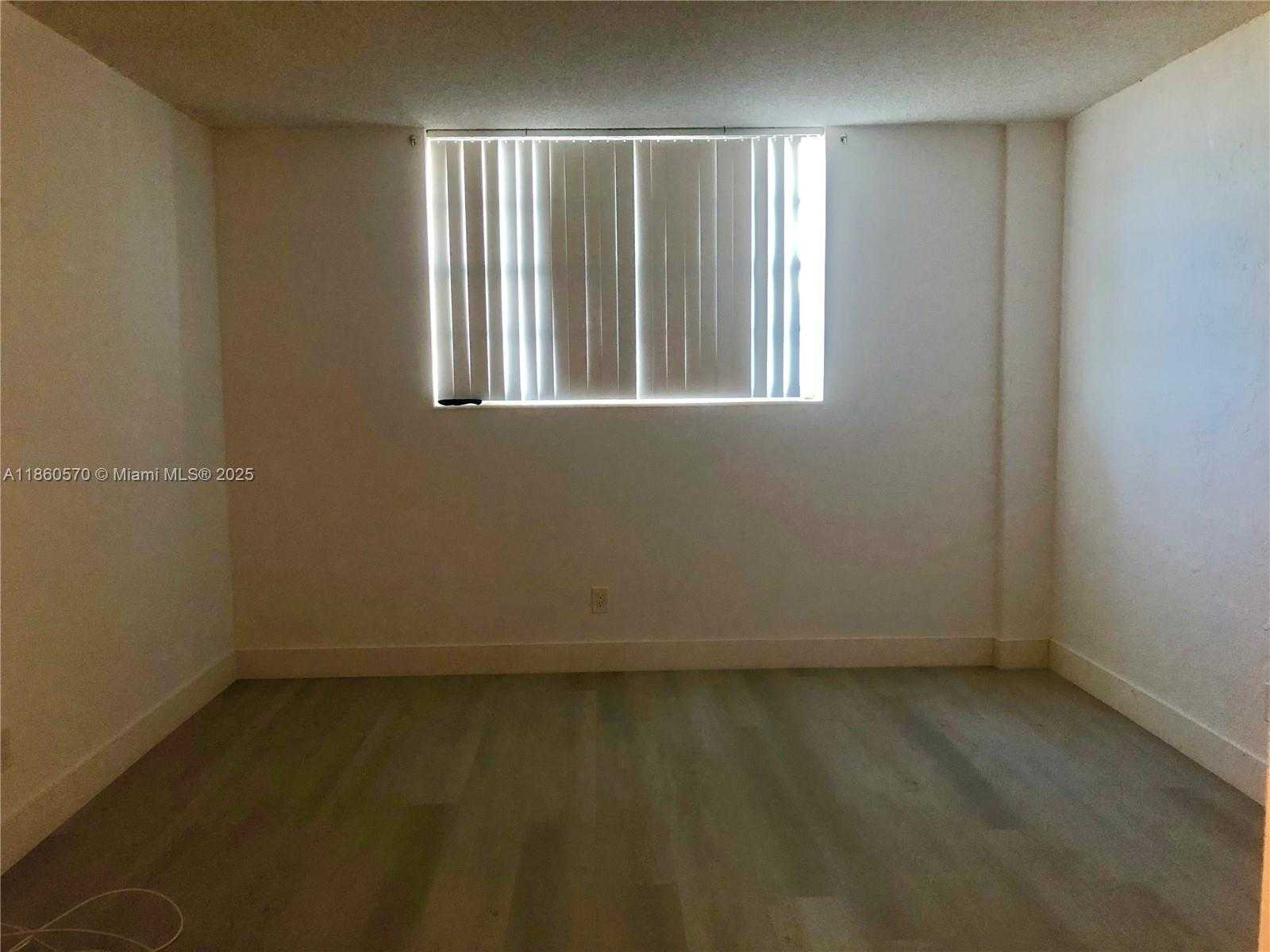 Small Image of 19390 COLLINS AVE #724, Sunny Isles Beach Number 8
