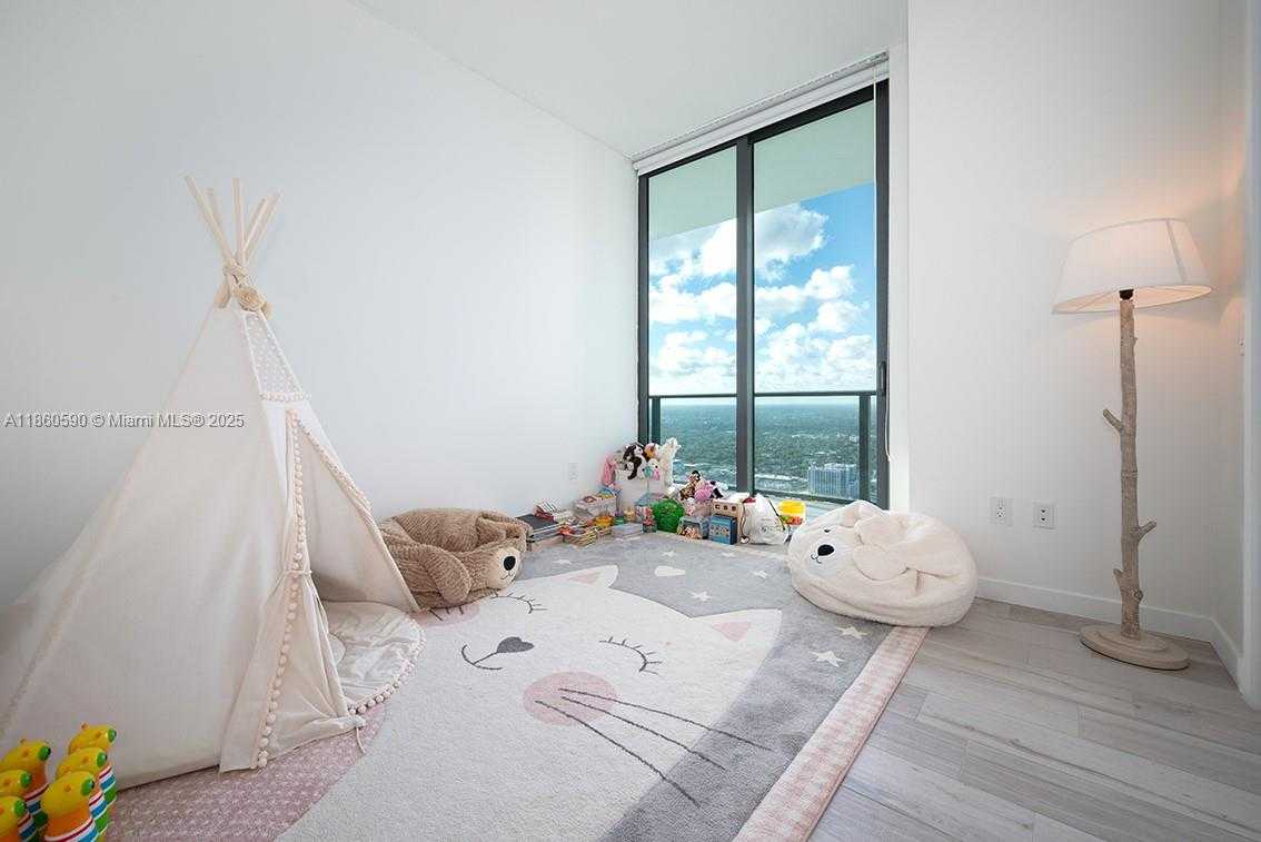 Small Image of 480 NORTH EAST 31ST ST #4807, Miami Number 18