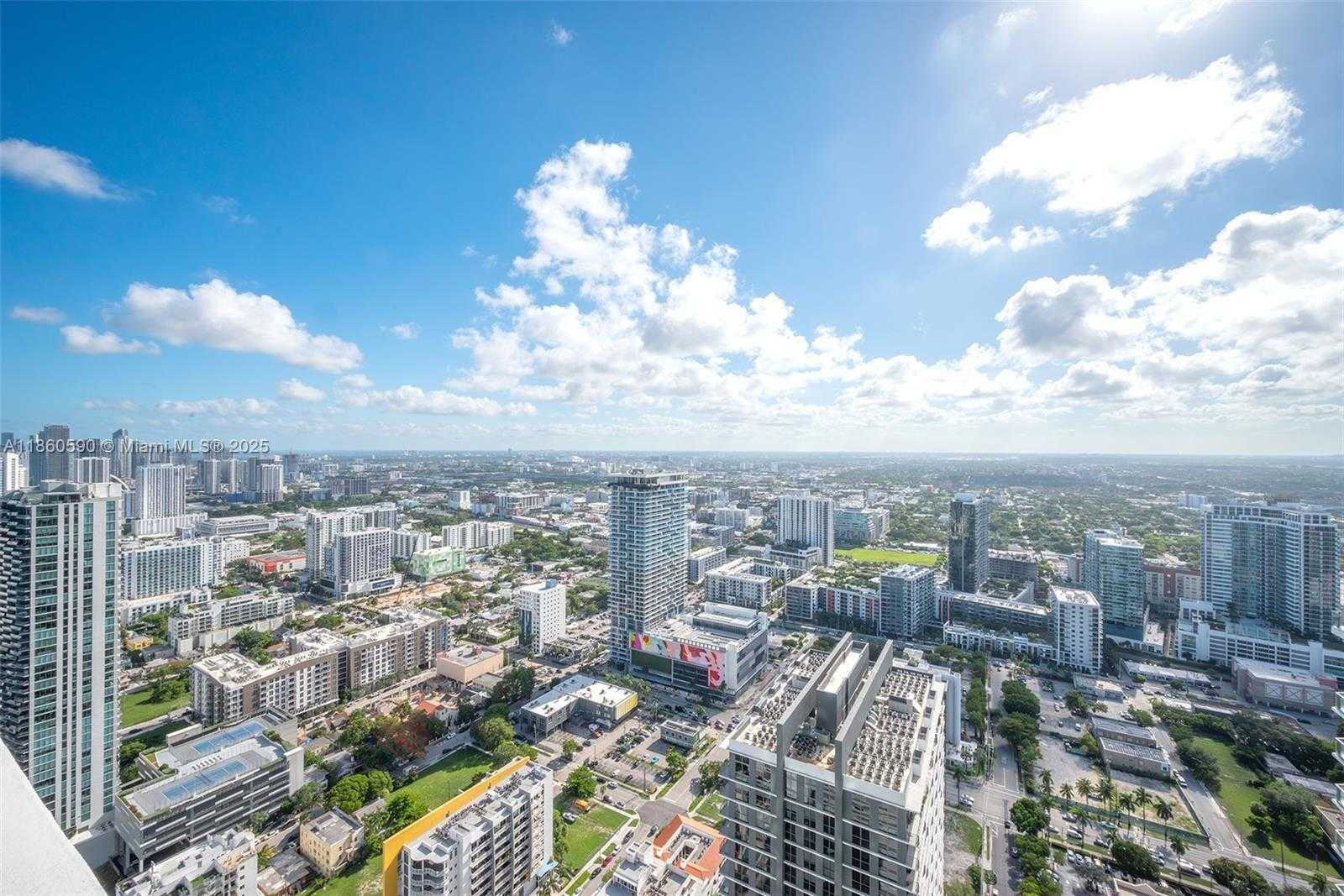 Small Image of 480 NORTH EAST 31ST ST #4807, Miami Number 27