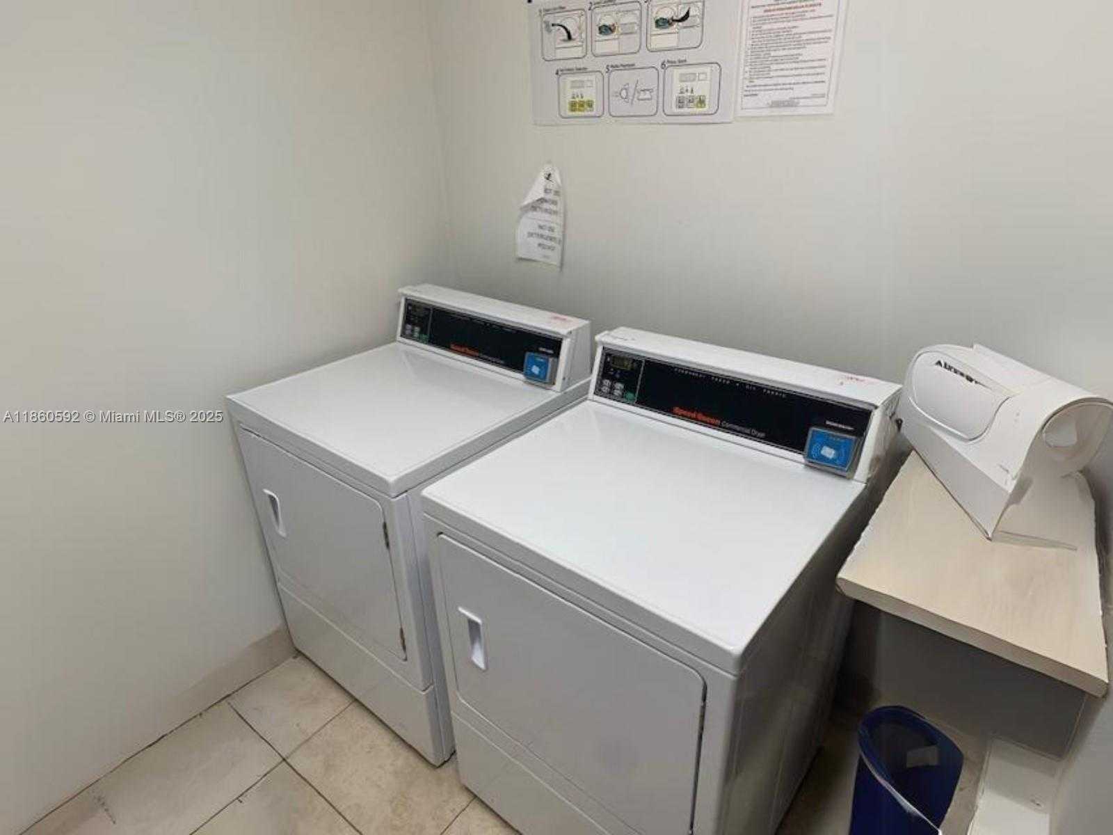 Small Image of 2801 NORTH EAST 183RD ST #1404W, Aventura Number 12