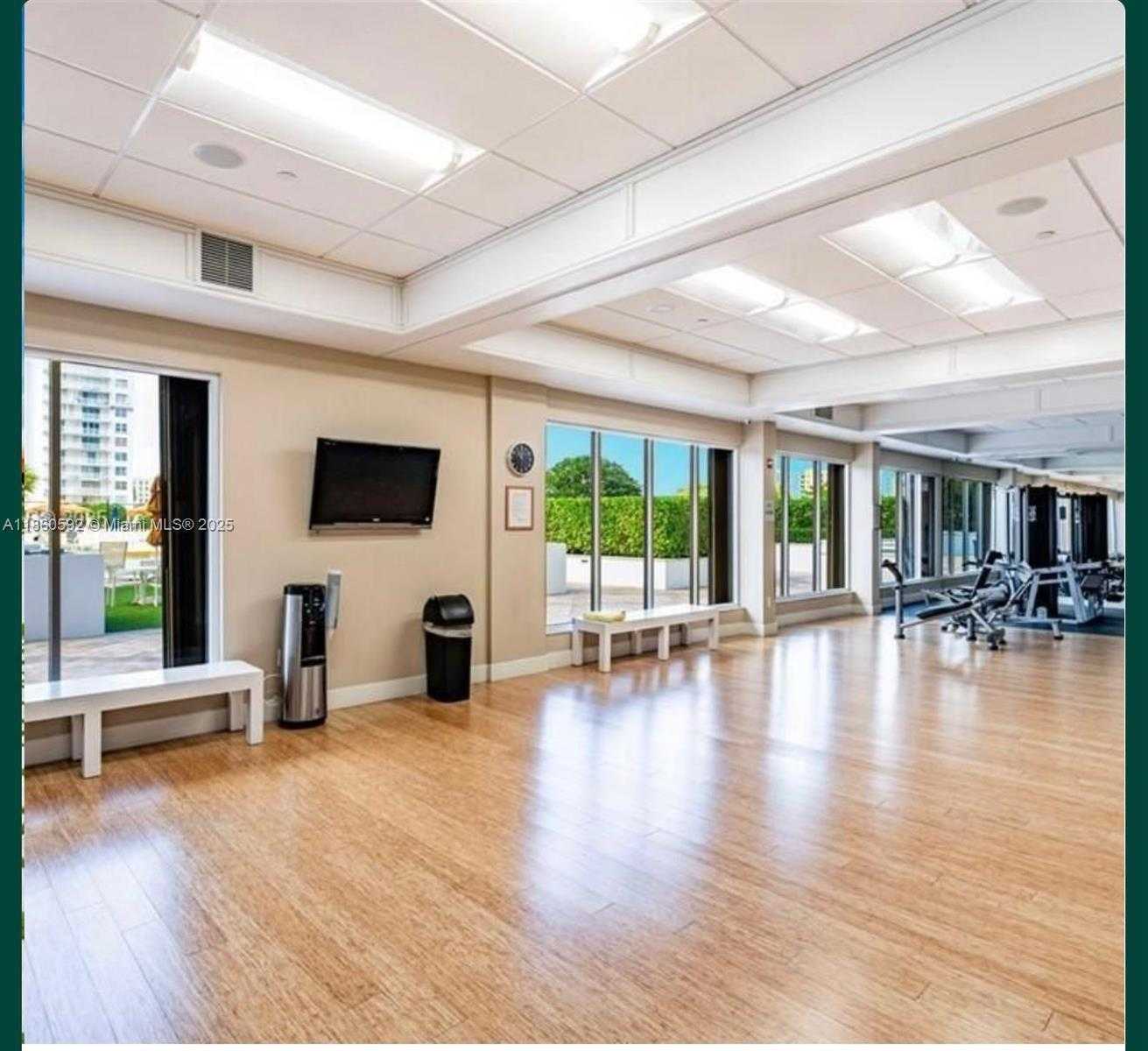 Small Image of 2801 NORTH EAST 183RD ST #1404W, Aventura Number 22