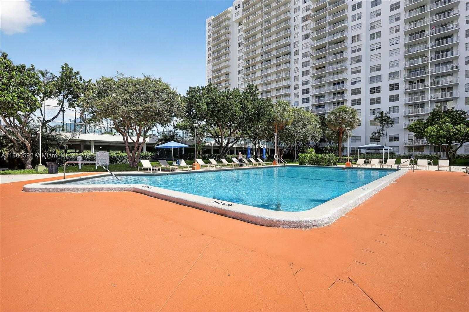 Small Image of 2801 NORTH EAST 183RD ST #1404W, Aventura Number 33