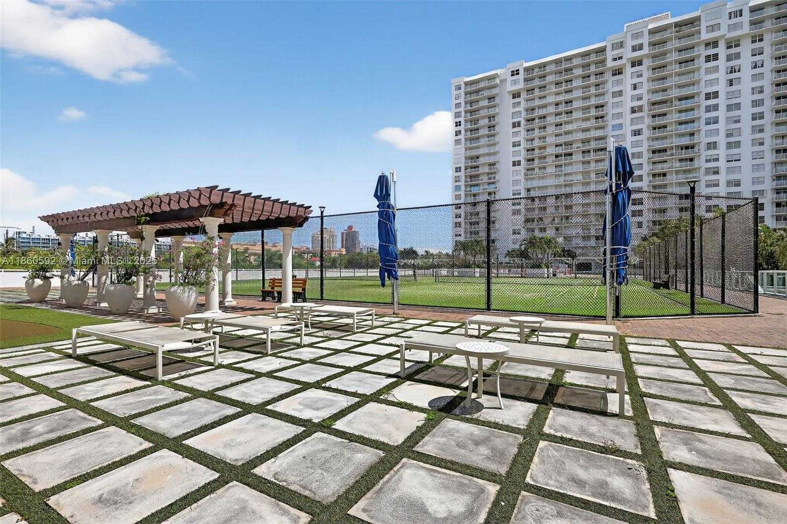 Small Image of 2801 NORTH EAST 183RD ST #1404W, Aventura Number 34