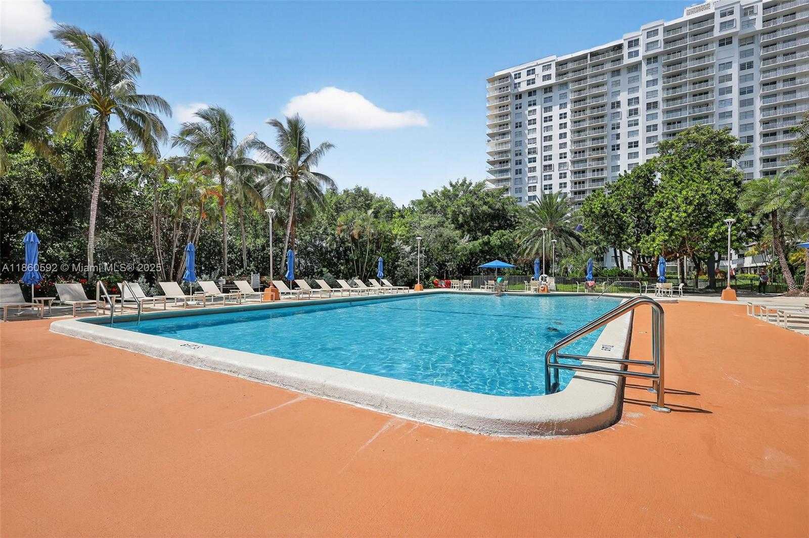 Small Image of 2801 NORTH EAST 183RD ST #1404W, Aventura Number 37