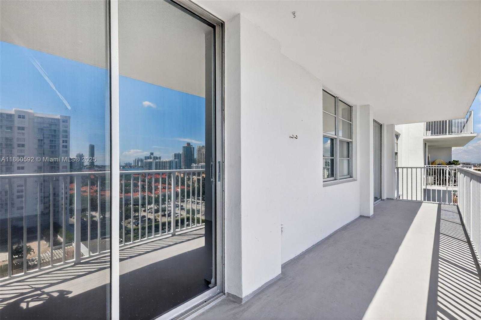 Small Image of 2801 NORTH EAST 183RD ST #1404W, Aventura Number 47