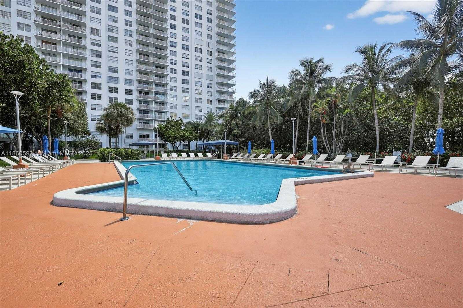 Small Image of 2801 NORTH EAST 183RD ST #1404W, Aventura Number 57