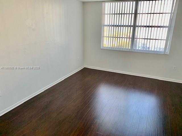 Small Image of 2801 NORTH EAST 183RD ST #1404W, Aventura Number 8