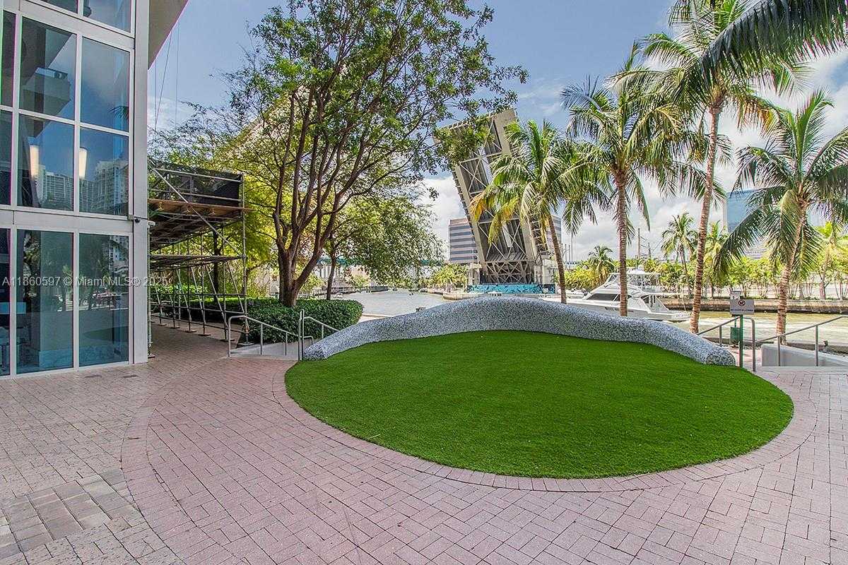 Small Image of 185 SOUTH WEST 7TH ST #4106, Miami Number 5