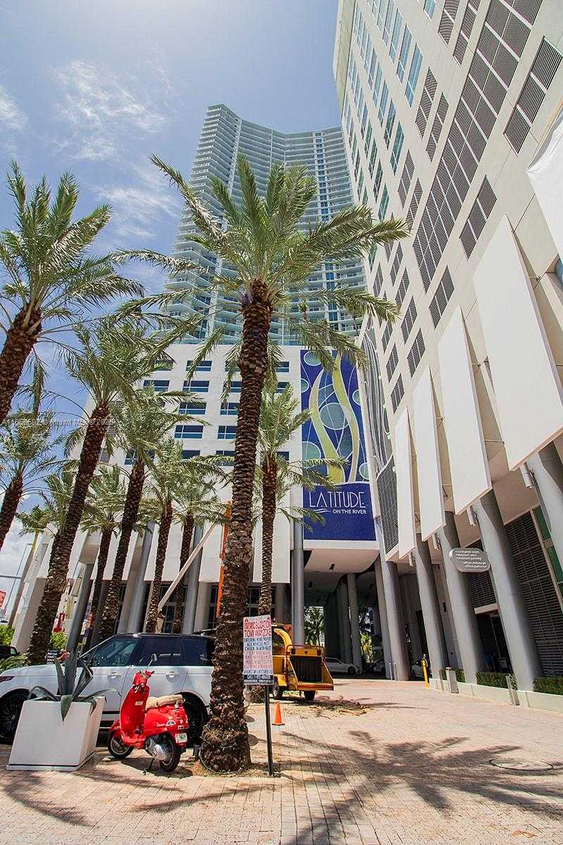 Small Image of 185 SOUTH WEST 7TH ST #4106, Miami Number 7