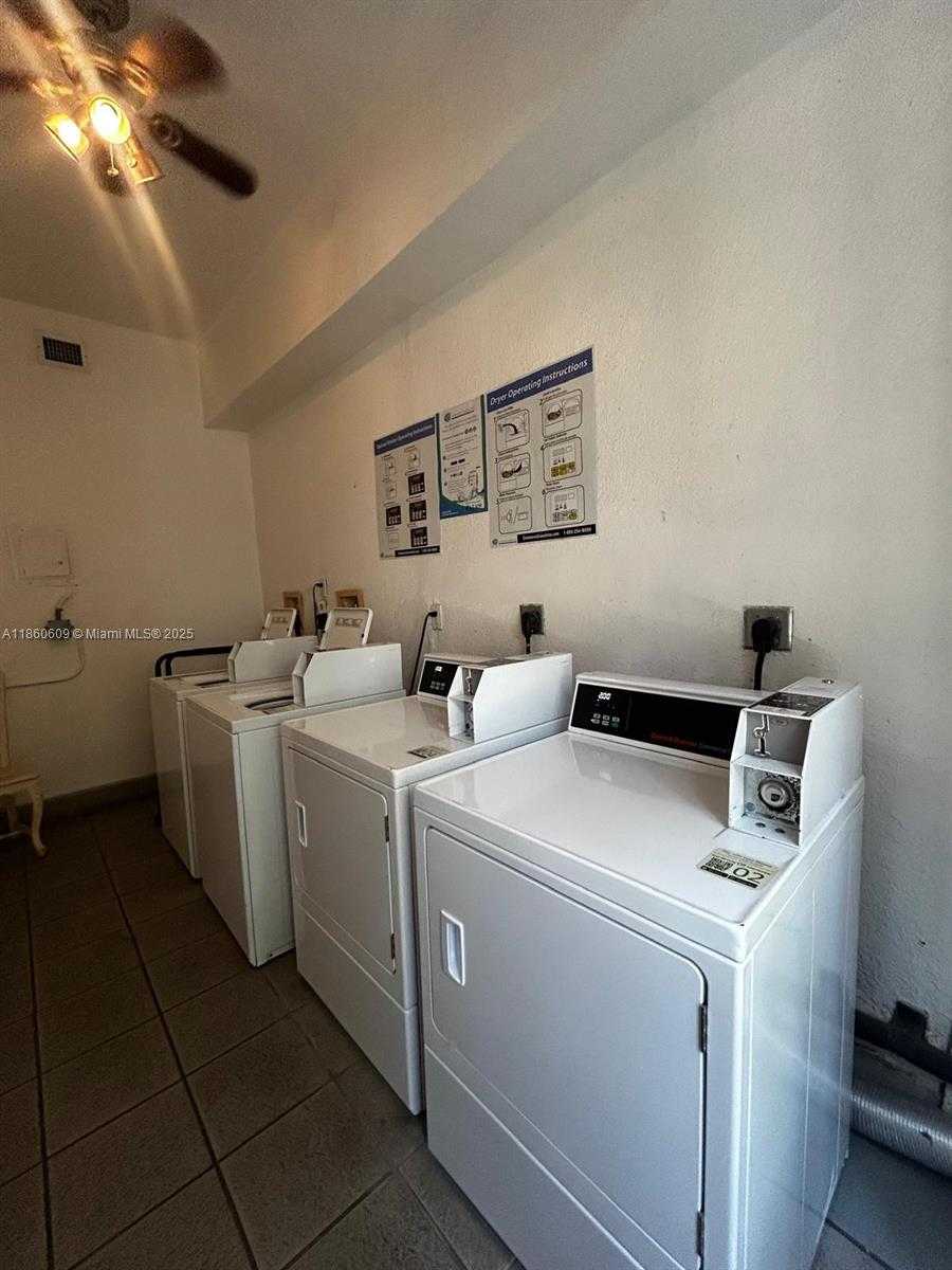 Small Image of 820 EUCLID AVE #206, Miami Beach Number 15