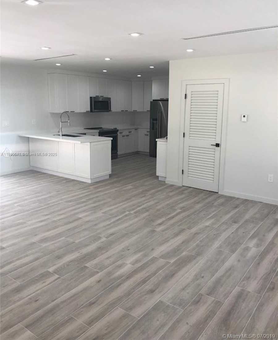 Small Image of 7340 SOUTH WEST 105TH TER, Pinecrest Number 16