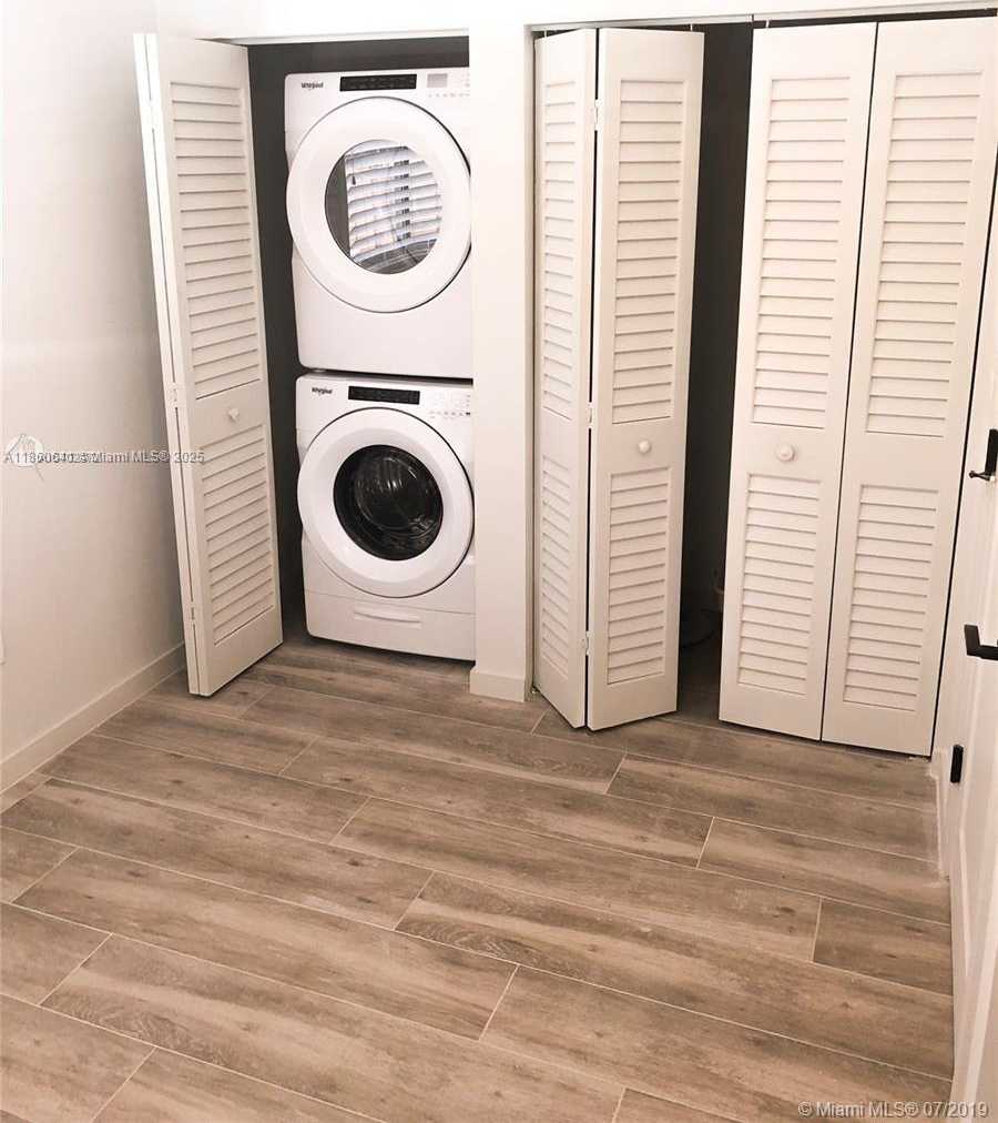 Small Image of 7340 SOUTH WEST 105TH TER, Pinecrest Number 18