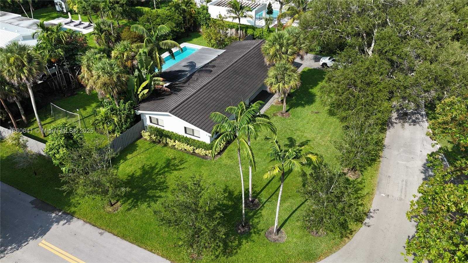 Small Image of 7340 SOUTH WEST 105TH TER, Pinecrest Number 7