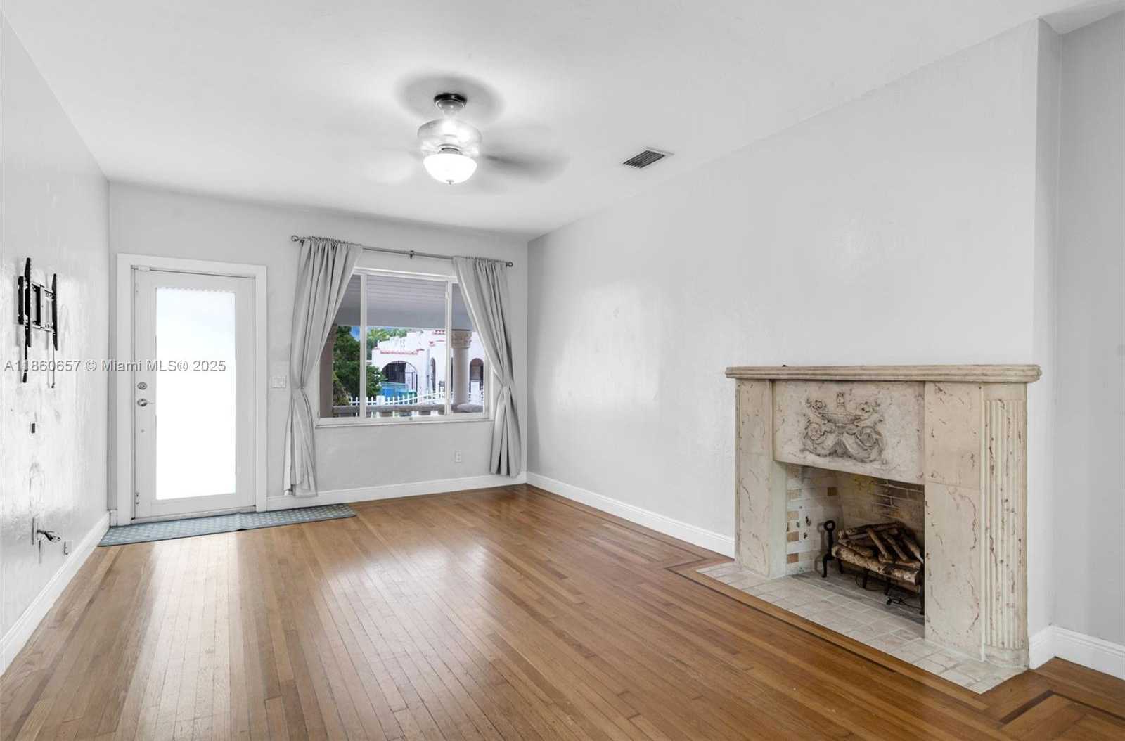 Small Image of 1711 SOUTH WEST 14TH TER, Miami Number 7