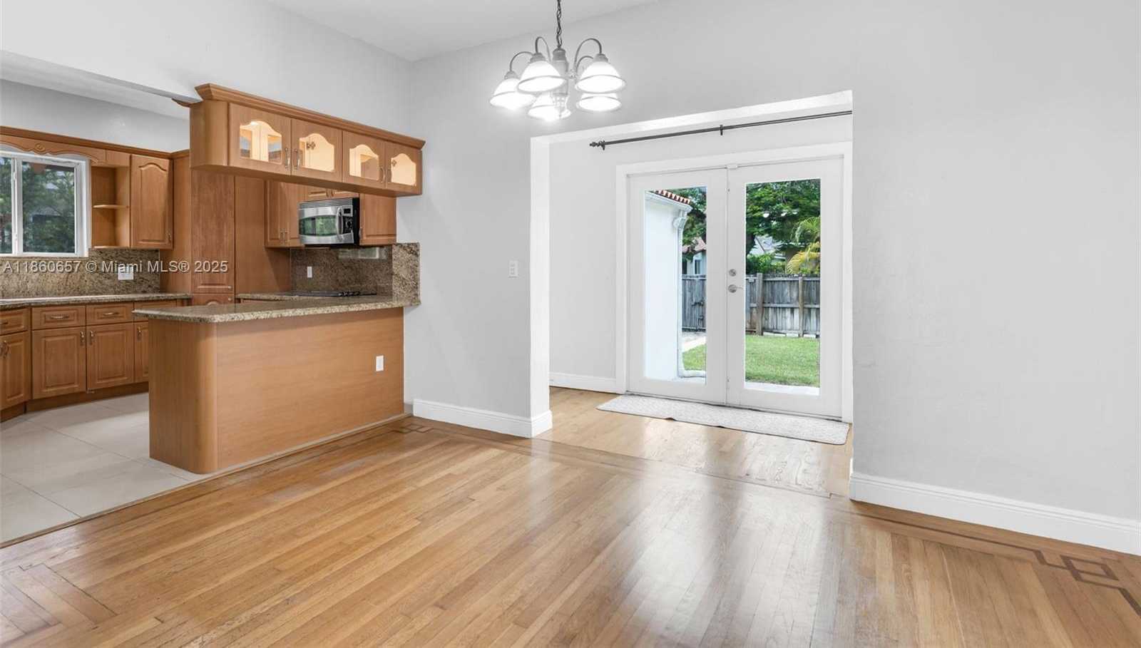 Small Image of 1711 SOUTH WEST 14TH TER, Miami Number 8