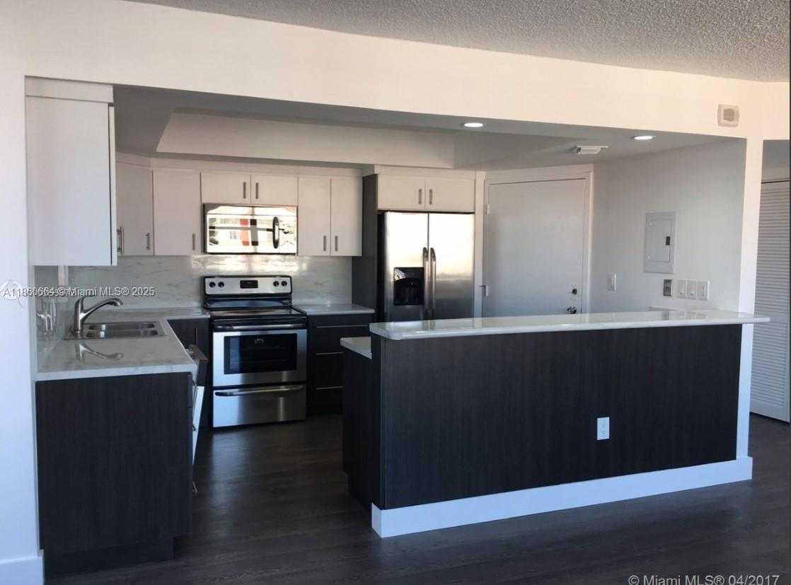Small Image of 1301 NORTH EAST MIAMI GARDENS DR #1625W, Miami Number 2