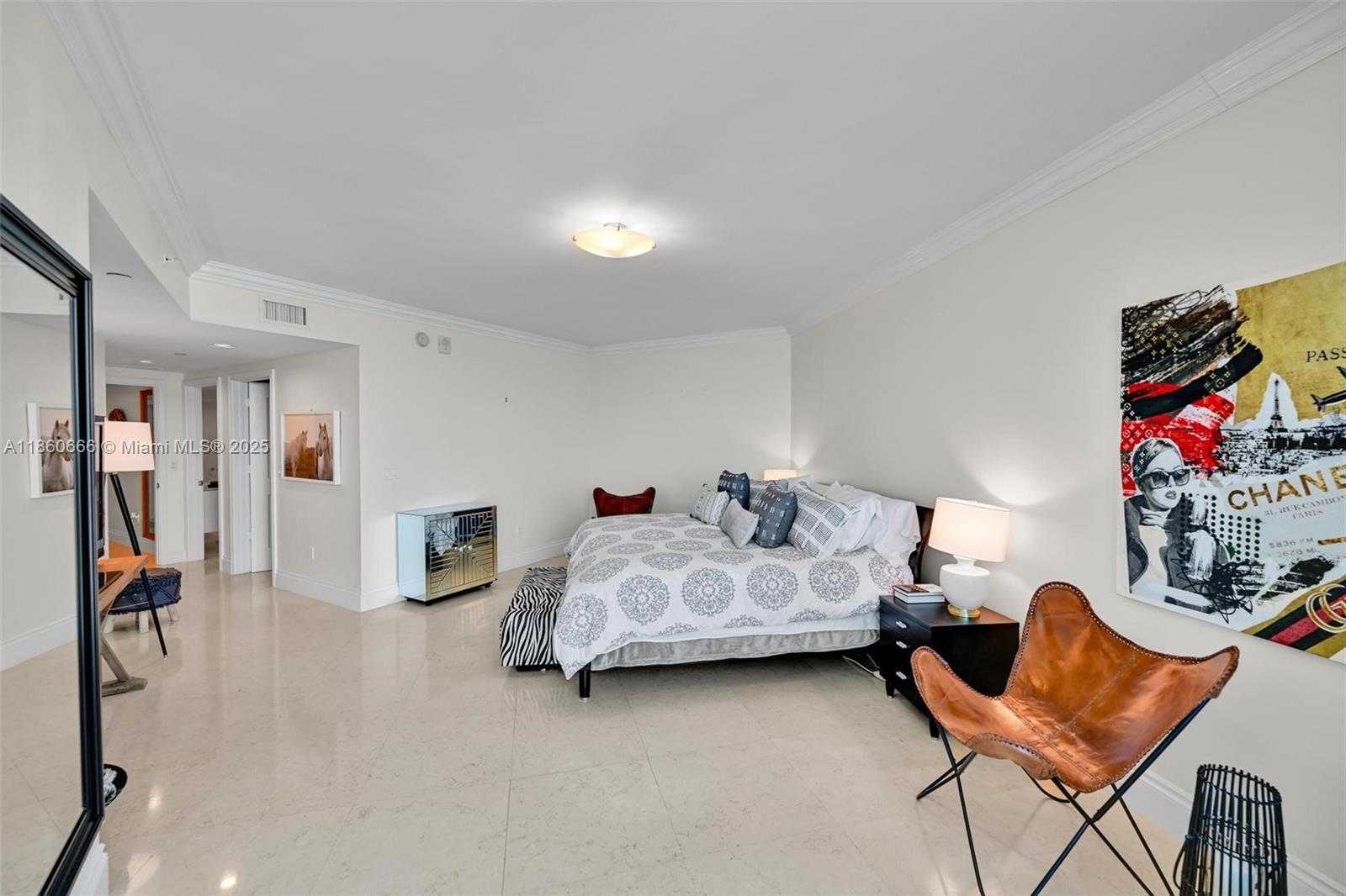 Small Image of 3101 SOUTH OCEAN DR #2807, Hollywood Number 14