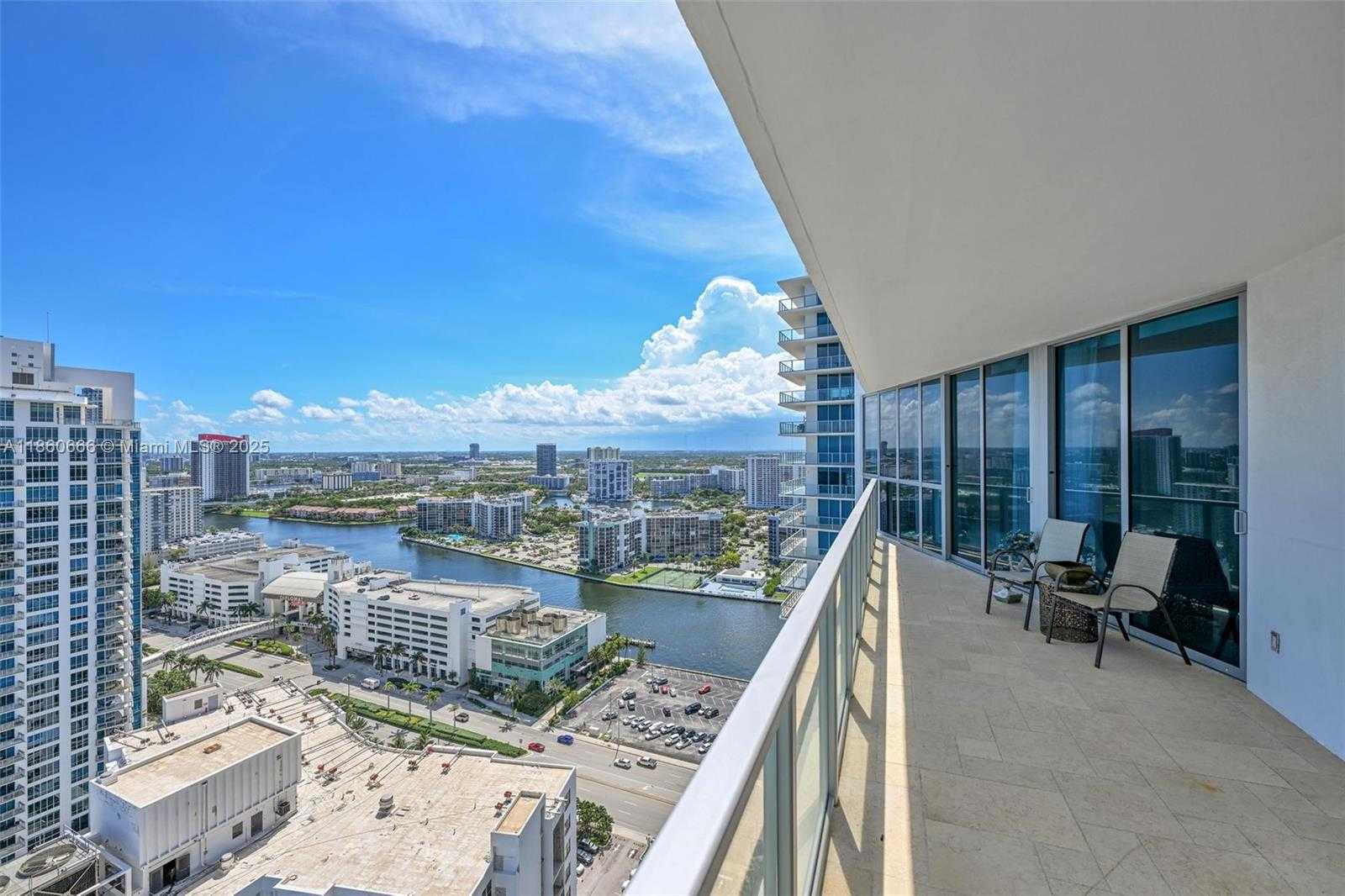Small Image of 3101 SOUTH OCEAN DR #2807, Hollywood Number 38