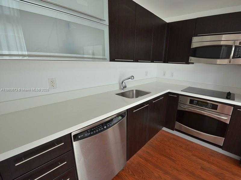 Small Image of 90 SOUTH WEST 3RD ST #TH307, Miami Number 8
