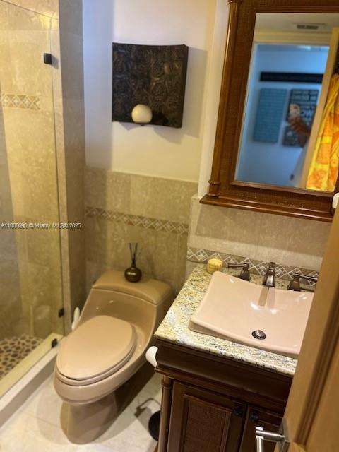 Small Image of 6767 COLLINS AVE #1107, Miami Beach Number 4