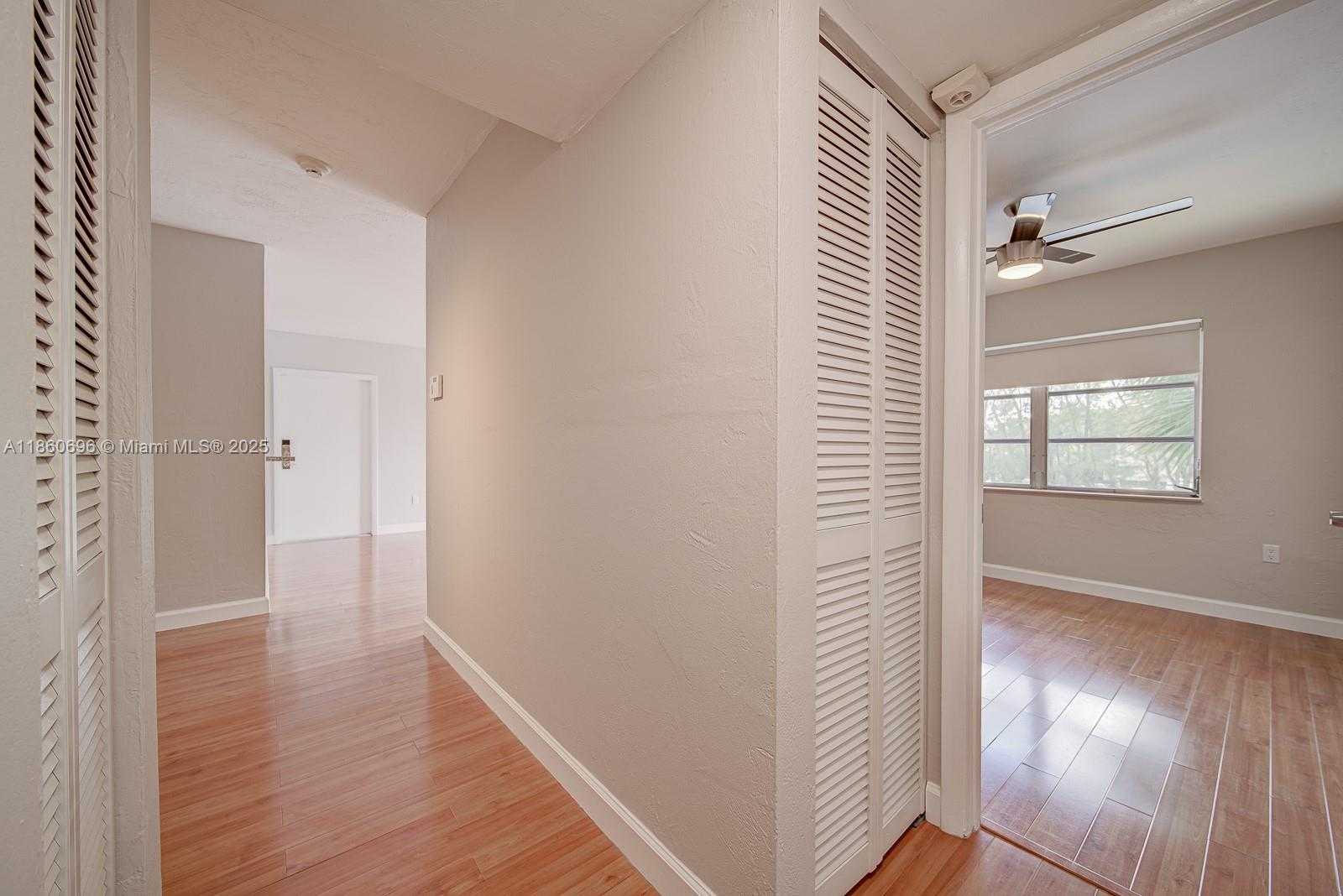 Small Image of 13872 SOUTH WEST 90TH AVE #207-FF, Miami Number 10