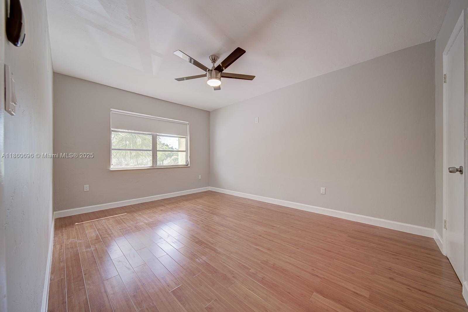 Small Image of 13872 SOUTH WEST 90TH AVE #207-FF, Miami Number 15