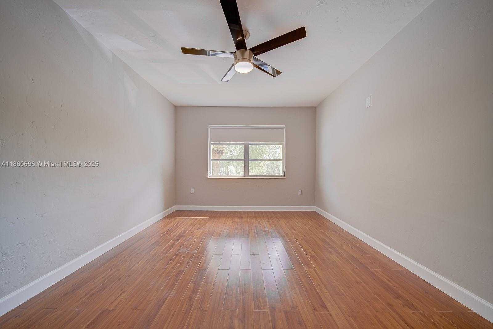 Small Image of 13872 SOUTH WEST 90TH AVE #207-FF, Miami Number 16