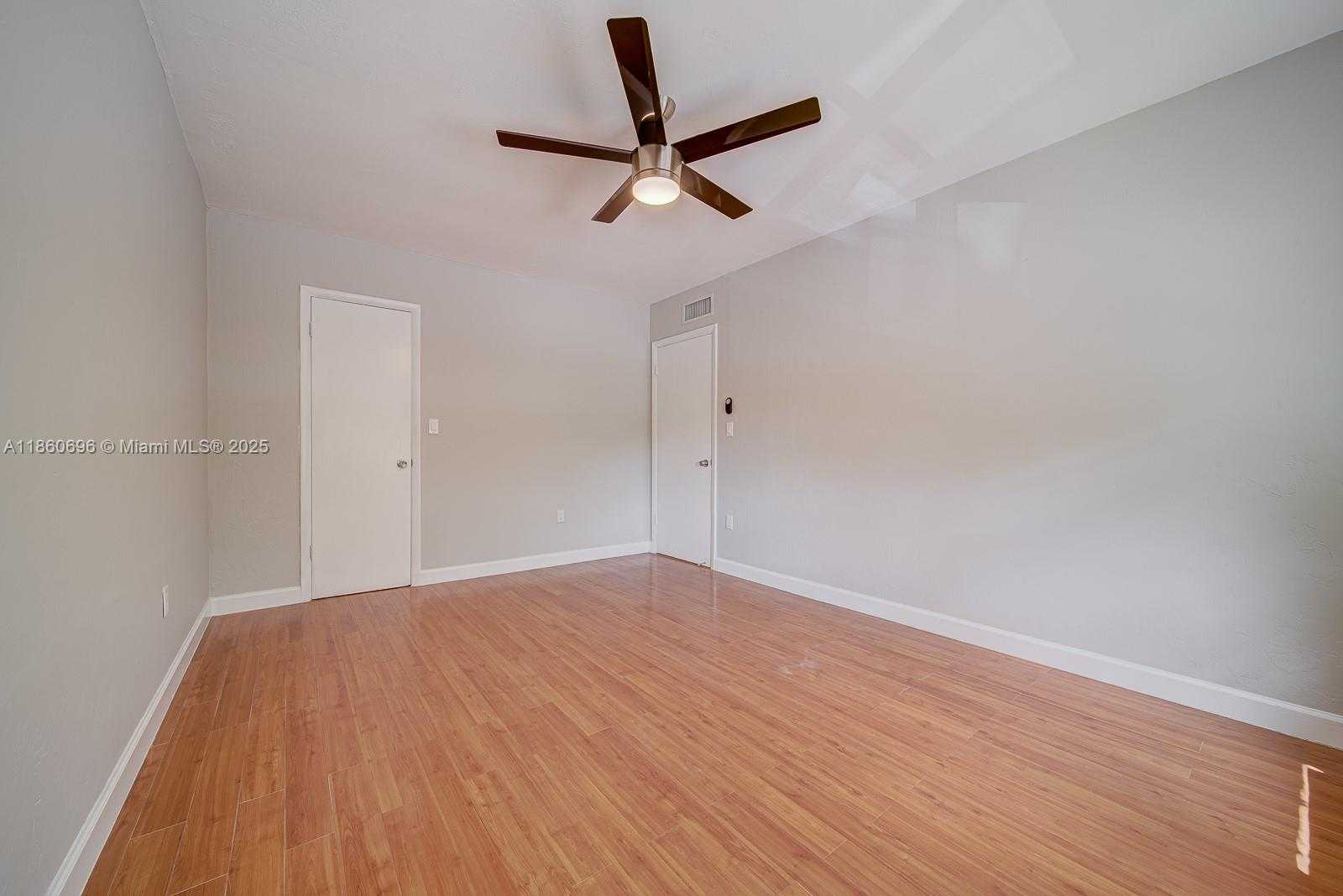 Small Image of 13872 SOUTH WEST 90TH AVE #207-FF, Miami Number 17