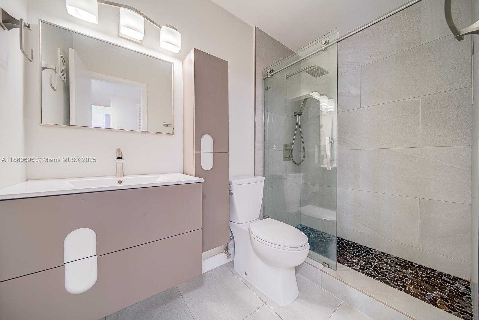 Small Image of 13872 SOUTH WEST 90TH AVE #207-FF, Miami Number 19