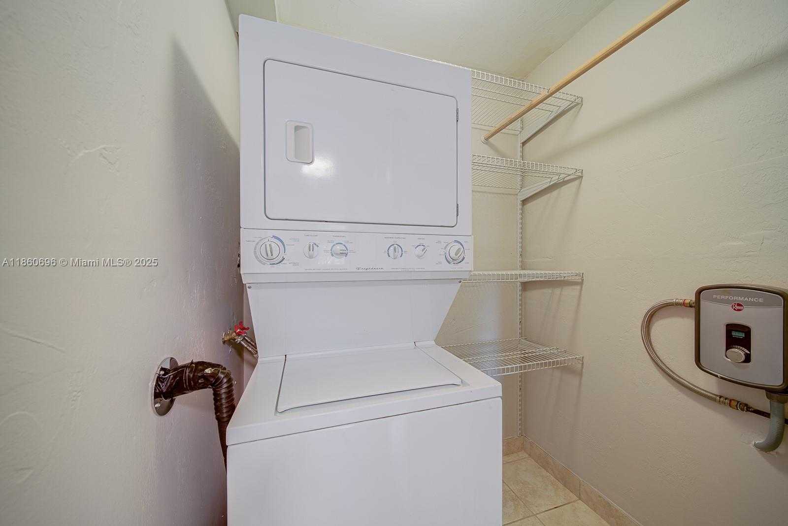 Small Image of 13872 SOUTH WEST 90TH AVE #207-FF, Miami Number 21