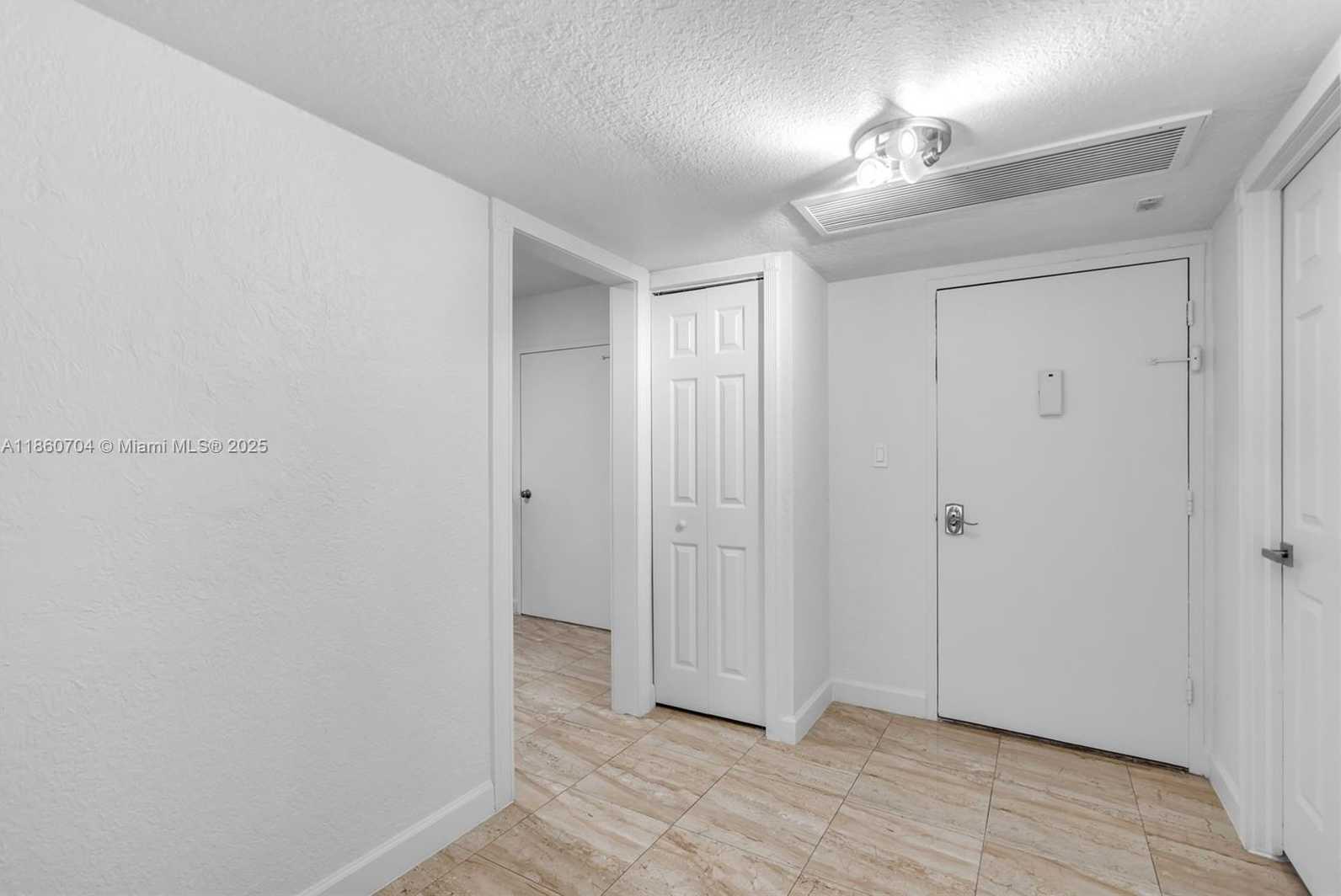 Small Image of 5401 COLLINS AVE #211, Miami Beach Number 21