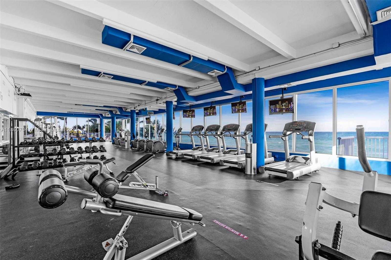 Small Image of 5401 COLLINS AVE #211, Miami Beach Number 26