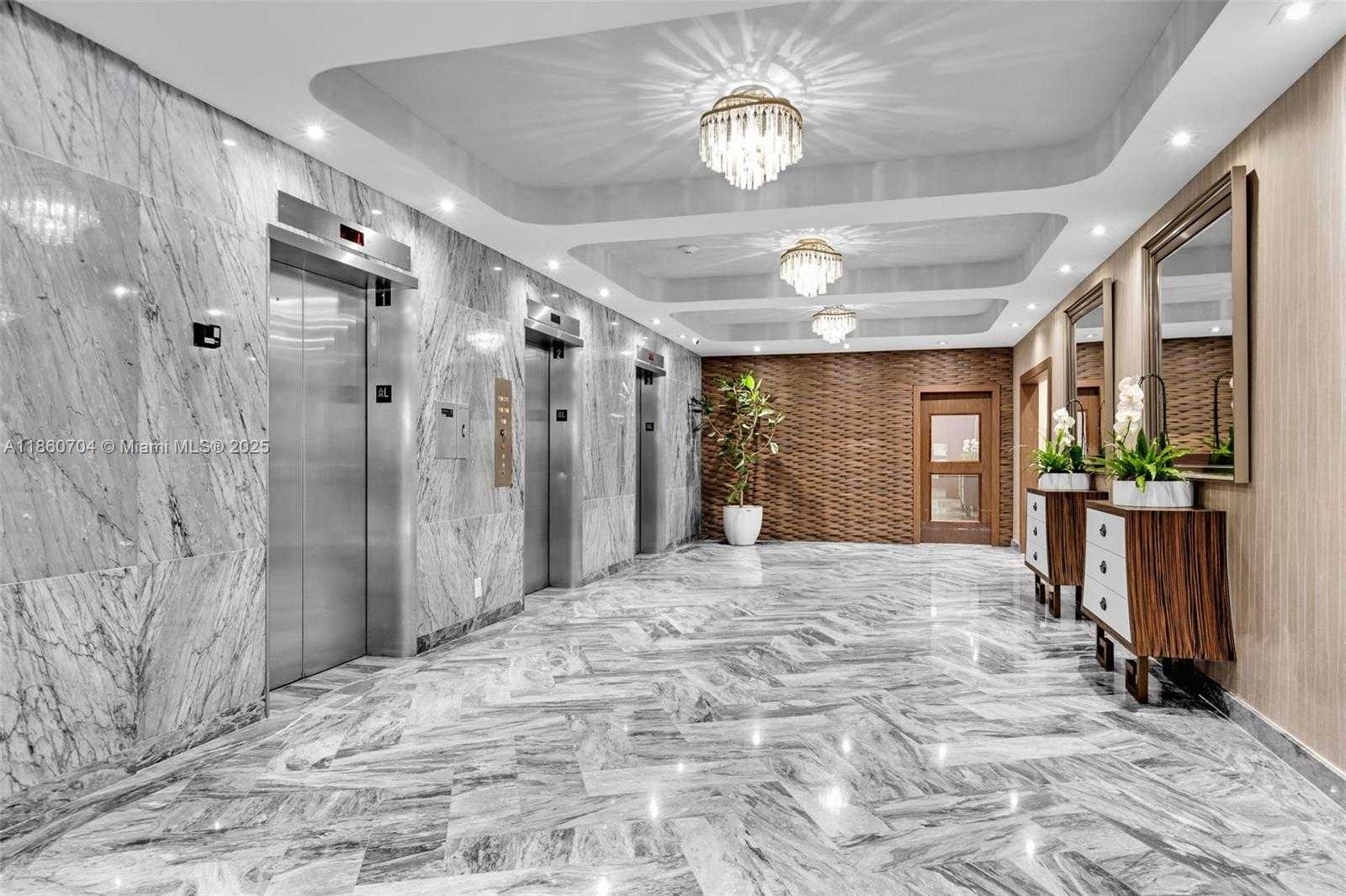 Small Image of 5401 COLLINS AVE #211, Miami Beach Number 28