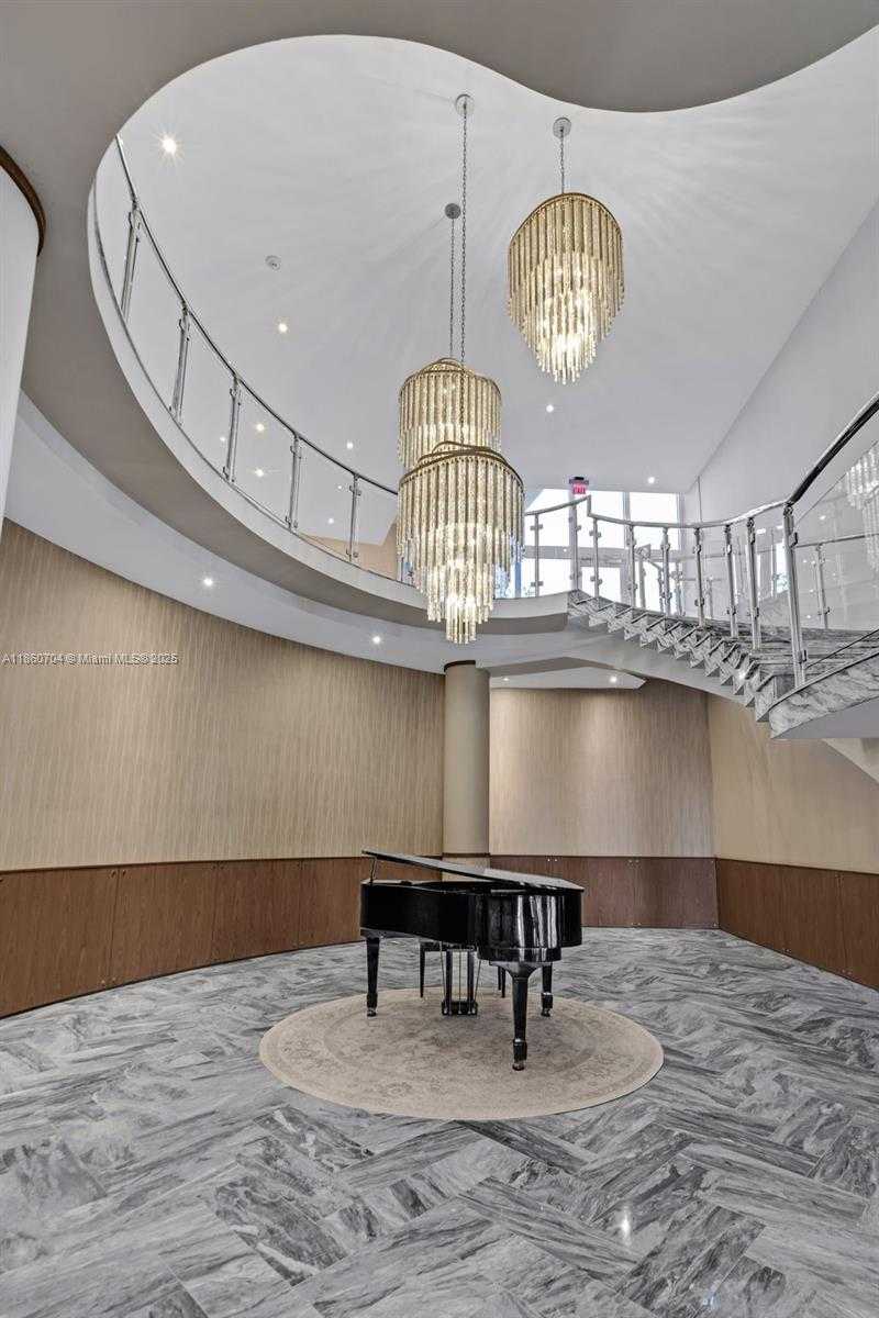 Small Image of 5401 COLLINS AVE #211, Miami Beach Number 29
