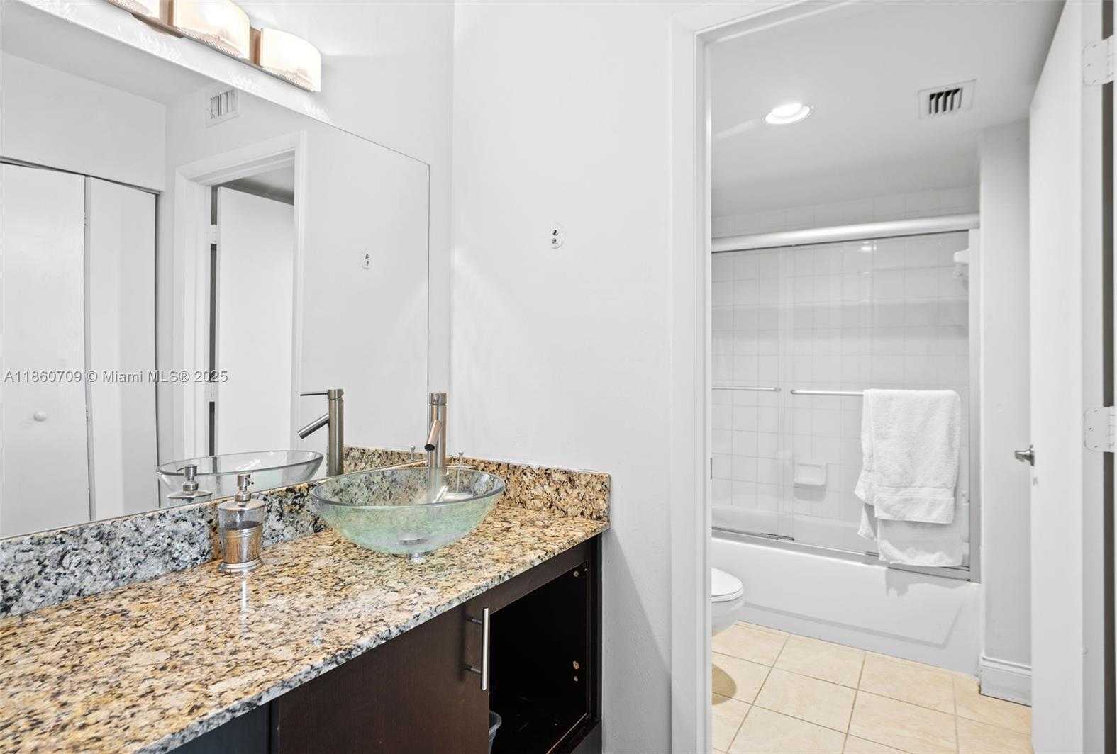 Small Image of 19555 EAST COUNTRY CLUB DR #8308, Aventura Number 17