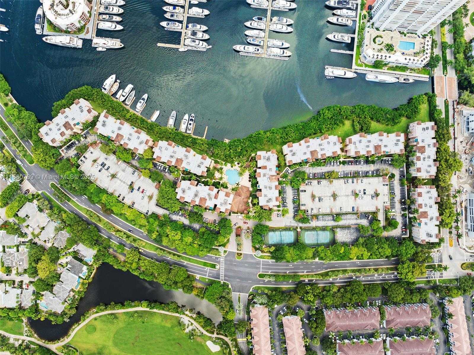 Small Image of 19555 EAST COUNTRY CLUB DR #8308, Aventura Number 34