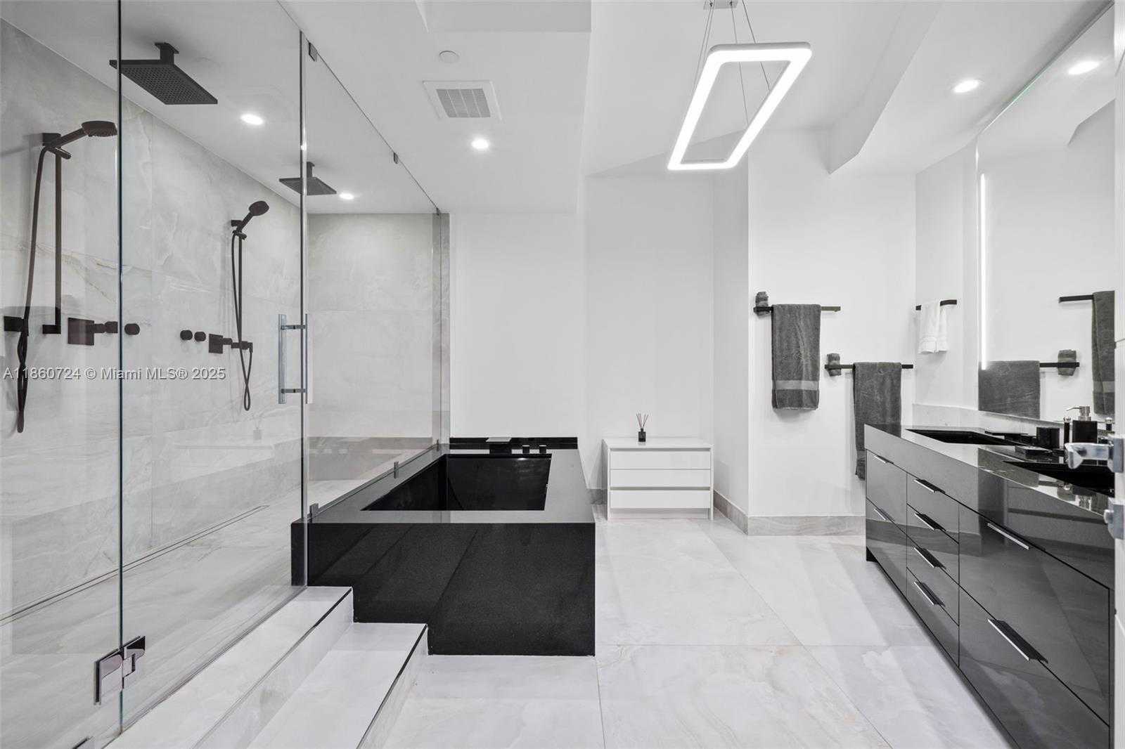 Small Image of 18555 COLLINS AVE #2105, Sunny Isles Beach Number 13