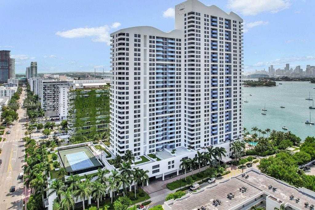 Small Image of 1330 WEST AVE #LPH02, Miami Beach Number 30