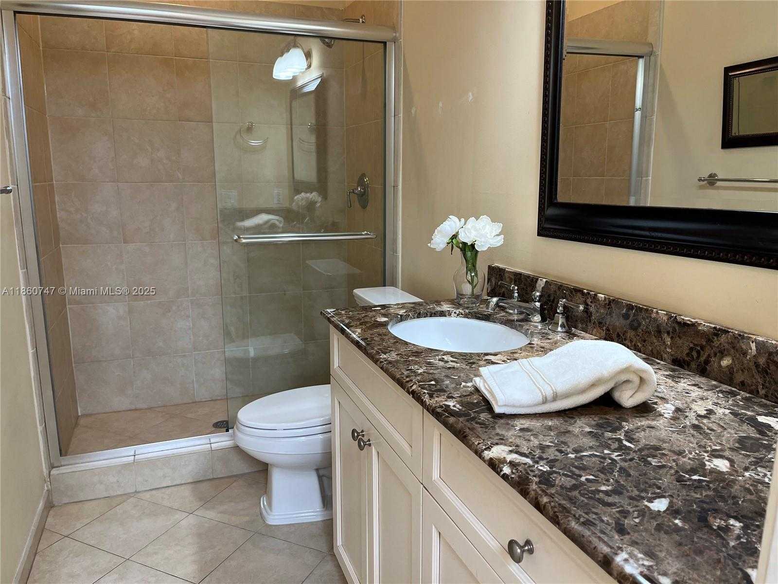 Small Image of 570 LORETTO AVE #10, Coral Gables Number 14