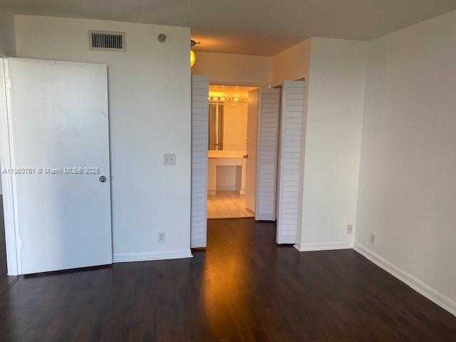 Small Image of 3300 NORTH EAST 191ST ST #1415, Aventura Number 13
