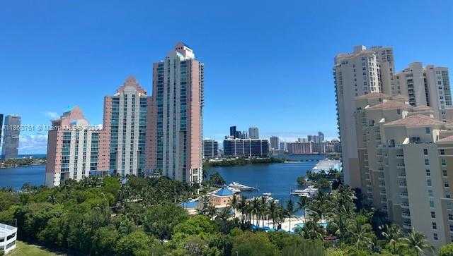 Small Image of 3300 NORTH EAST 191ST ST #1415, Aventura Number 5