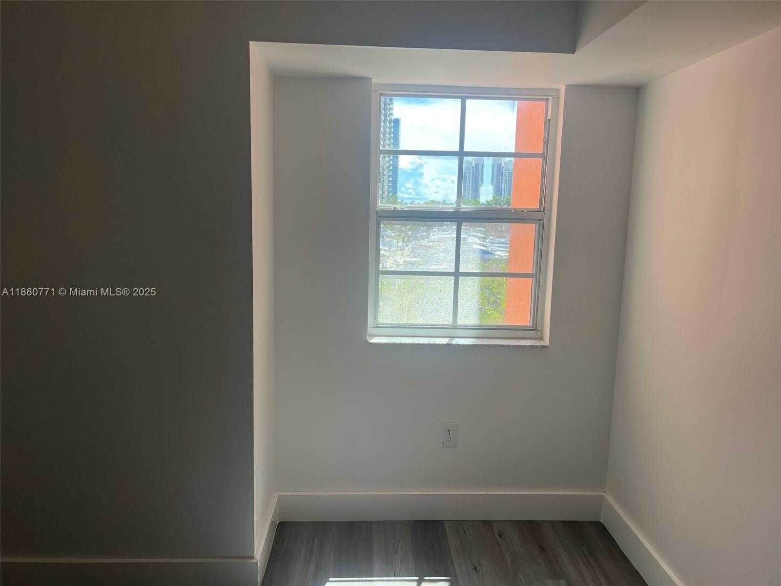 Small Image of 19701 EAST COUNTRY CLUB DR #5408, Aventura Number 11