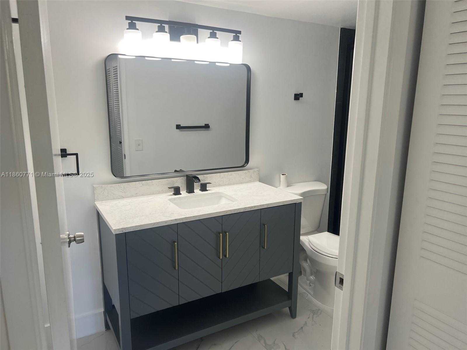 Small Image of 19701 EAST COUNTRY CLUB DR #5408, Aventura Number 19