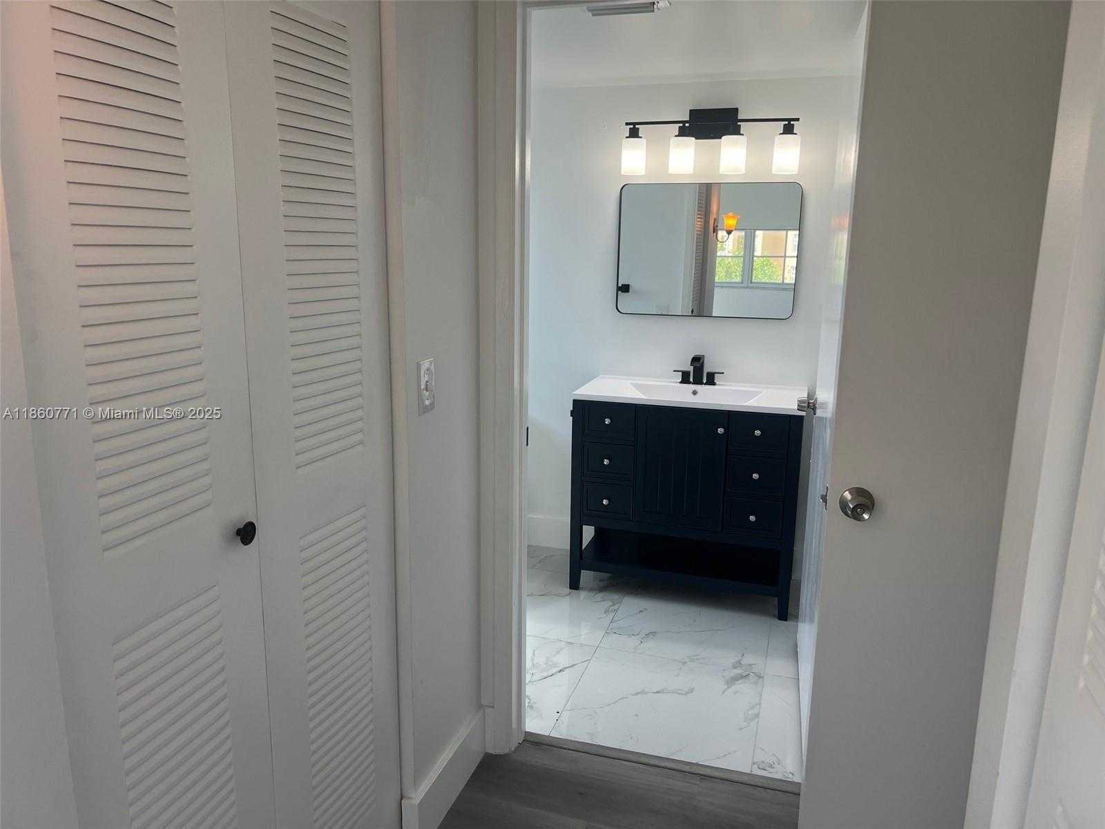 Small Image of 19701 EAST COUNTRY CLUB DR #5408, Aventura Number 21