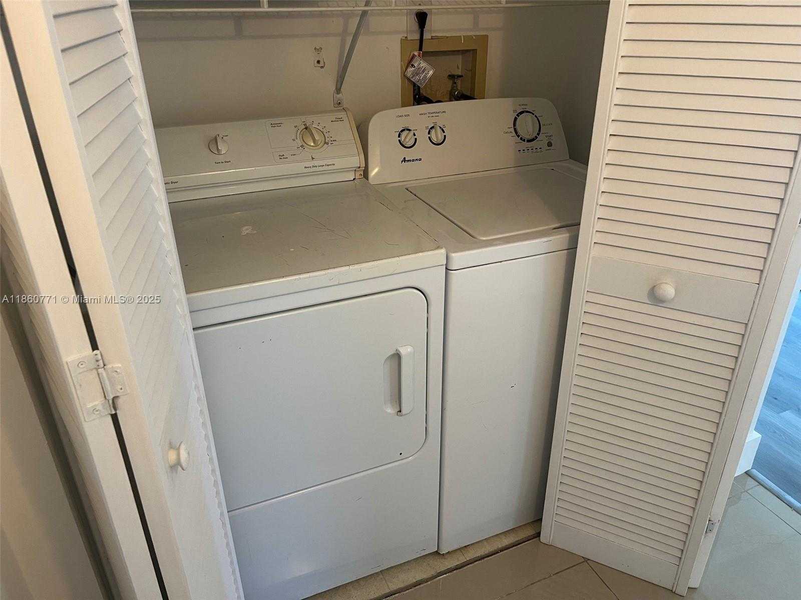 Small Image of 19701 EAST COUNTRY CLUB DR #5408, Aventura Number 22